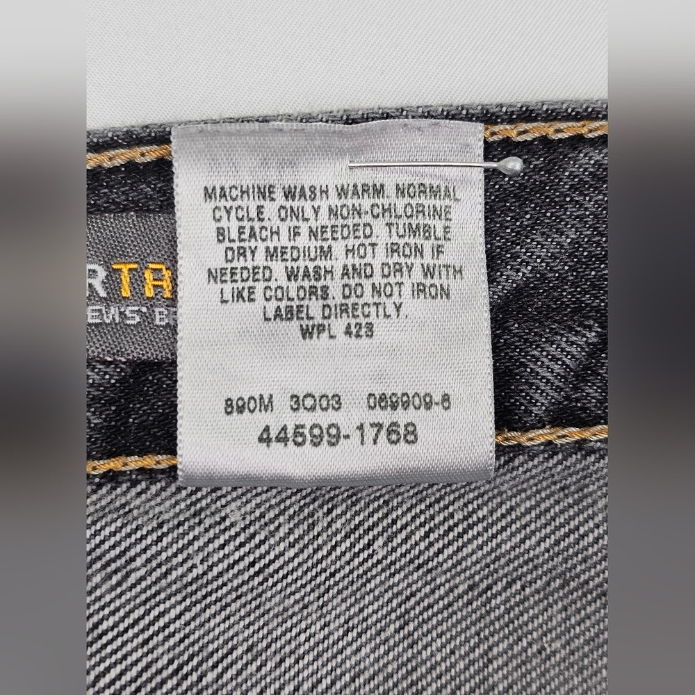 Vintage Levi's Silver Tab Men's 40x32 Relaxed‎ Fit Baggy Jeans in Charcoal - Picture 12 of 12